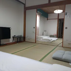 Lucky House ゲストハウス
